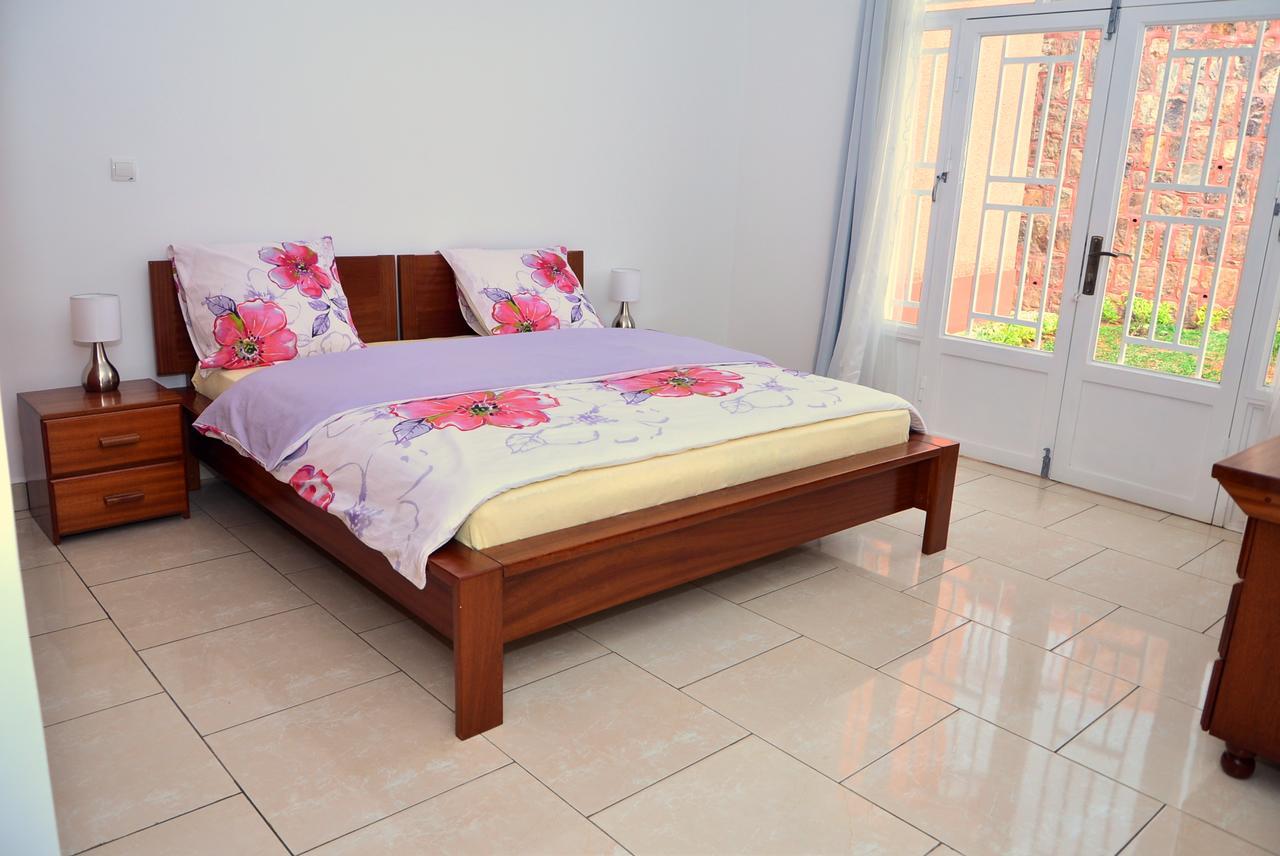 Hotel Maisons-Sifa Butare المظهر الخارجي الصورة